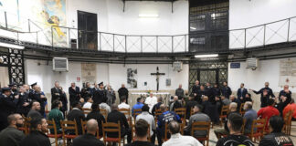 Папа Франциск посети затвор в Рим на Велики четвъртък