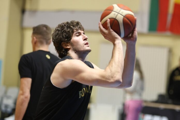 Победи за Костадинов и Димитров в баскетболното първенство на Испания, Алипиев с пореден силен мач за Стяуа