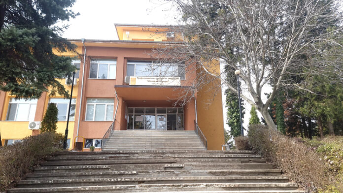 Професионалната гимназия по земеделие в Кнежа е домакин на националното състезание "Млад фермер"