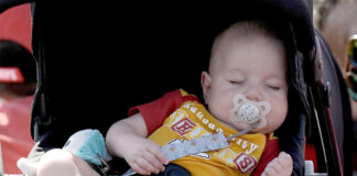 Прокуратурата в Лион поиска присъда от 30 години затвор срещу служителка на детска ясла, убила дете, като го накарала да пие химикал