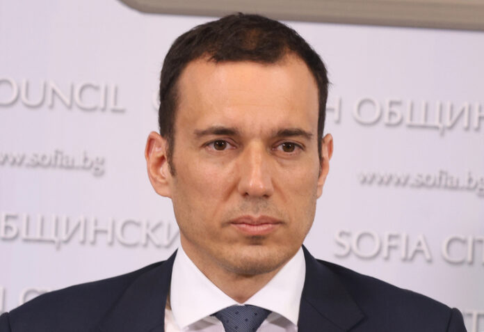 Разбирам защо е това толкова интензивно усилие да се саботира работата на столичния завод за отпадъци, написа кметът на София Васил Терзиев