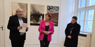 С изложбата „Изгорелите книги“ се вдъхва един нов живот на картини, посветени на книгата, каза проф. Греди Асса