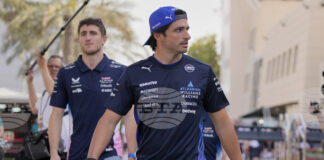 Сайнц за проблемите при адаптацията: „Навиците от Ферари създават трудности в Уилямс“