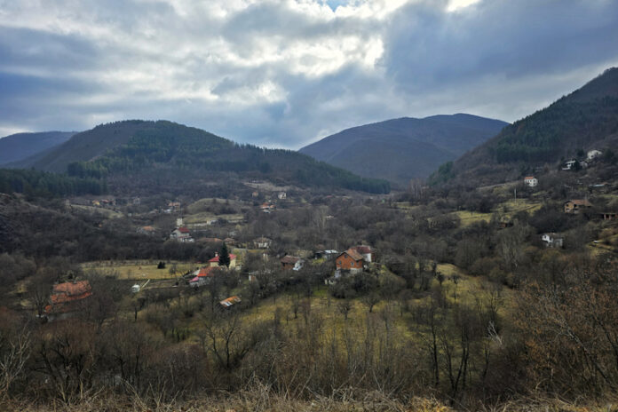 Следобед се очакват превалявания в планините, предупредиха от Планинската спасителна Следобед се очакват превалявания в планините, предупредиха от Планинската спасителна служба на БЧК