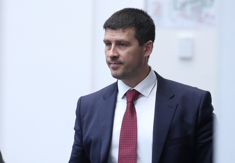 СподелиЛидерът на партия Величие Ивелин Михайлов изрази пред журналисти че