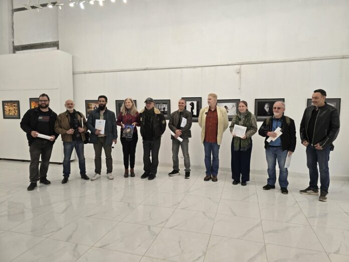 В Плевен беше открита изложба с избрани творби от XI-ия международен фотосалон Пловдив`2024