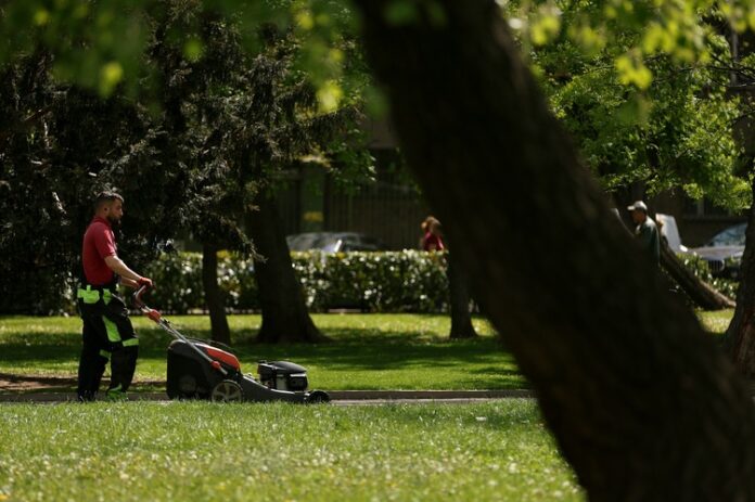 За събиране и транспортиране на битовите отпадъци са предвидени 86 За събиране и транспортиране на битовите отпадъци са предвидени 86 500 000 лв. в бюджета на София, съобщи Васил Терзиев