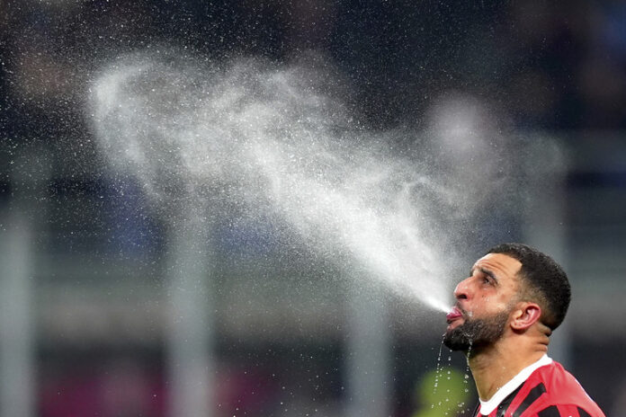 Защитникът на Милан Кайл Уокър е претърпял операция на лакътя