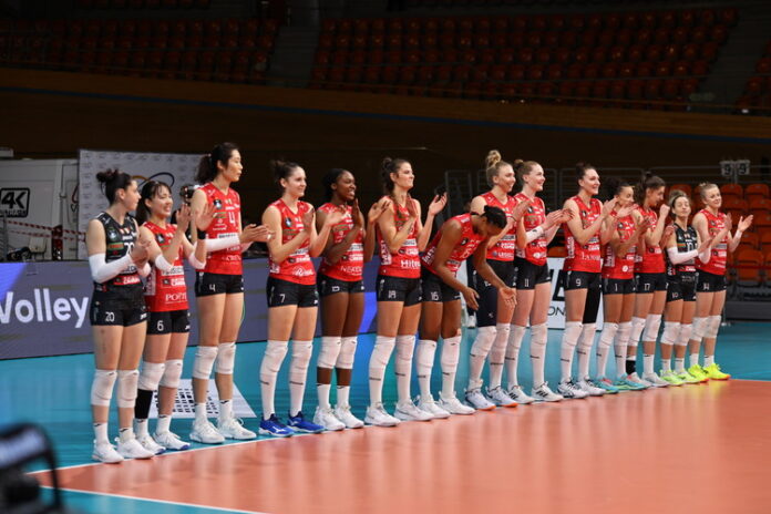 Антонио Карара Имоко (Конеляно) защити титлата си в Шампионската лига по волейбол за жени