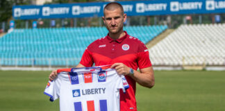 Българският защитник Милен Желев удължи договора си с Оцелул (Галац) до 2027-а година