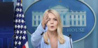 Белият дом твърди, че Тръмп е провел добър разговор със Зеленски