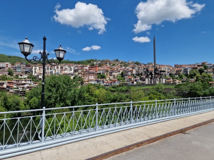 Близо 850 участници се включват в международния конкурс за вокално и инструментално изкуство „Звукът на времето“ във Велико Търново