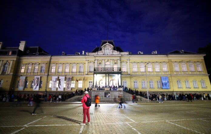 Броят на посещенията в музеите в България продължава да расте през 2024 г. на годишна база, но все още не са достигнати равнищата от 2019 г., сочи справка в НСИ