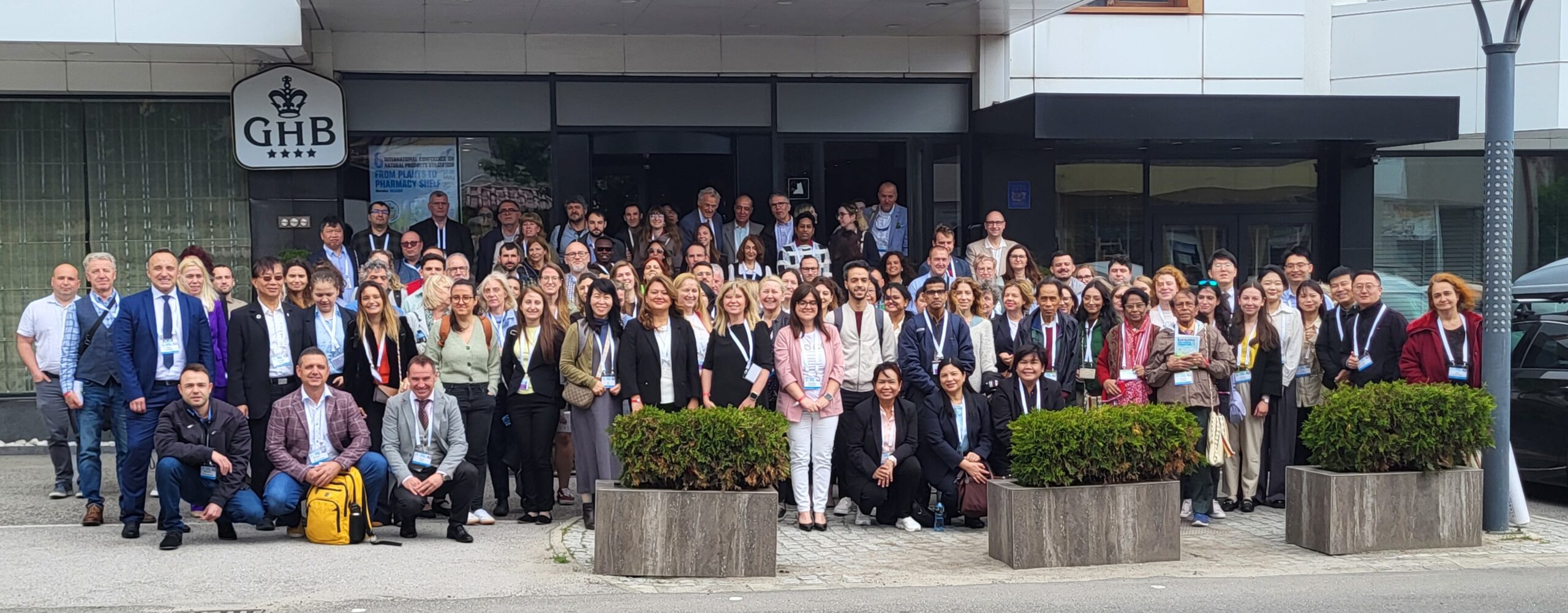 СподелиМеждународна конференция за проучване и разработване на природни вещества за