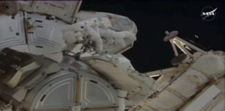 Две американски астронавтки извършиха петата изцяло женска "космическа разходка" в историята на МКС