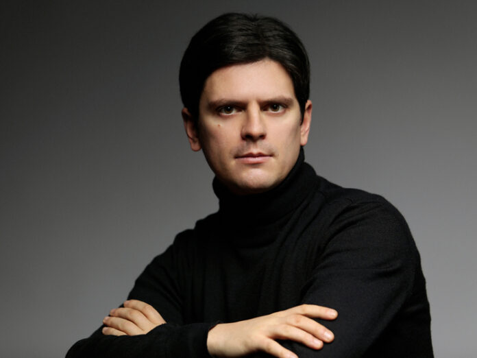 Единственият български пианист, който поддържа в репертоара си 32-те сонати на Бетовен, изнася концерт в Пловдив