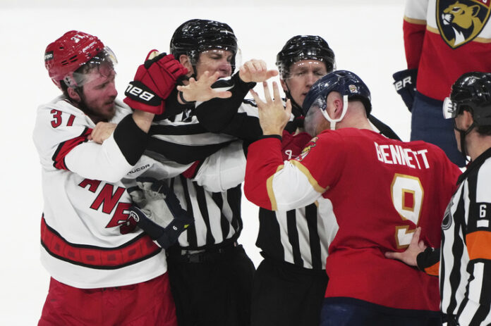 Флорида е на една победа от мача за Купа "Стенли" в НХЛ