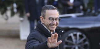 Френският вътрешен министър Брюно Рьотайо бе избран за лидер на партия "Републиканците"