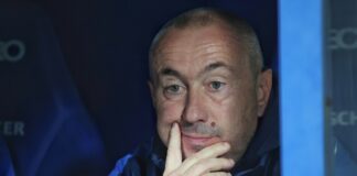 Гьозтепе на треньора Станимир Стоилов загуби като домакин на шампиона Галатасарай в турското първенство