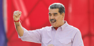 Мадуро обяви увеличение на пенсиите и премии за държавните чиновници