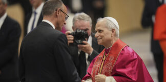 Мерц каза, че планира заедно с лидерите на Франция, Великобритания и Полша да говори с Тръмп преди разговора му с Путин утре