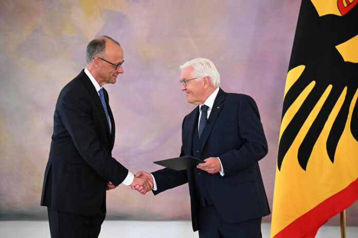 Новият канцлер на Германия Фридрих Мерц положи клетва пред президента Щайнмайер