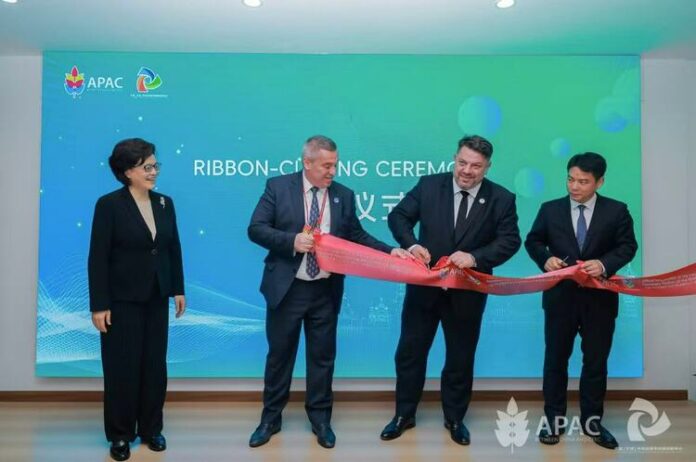 Нуждата от директна авиолиния между Пекин и София постави Атанас Зафиров пред губернатора на провинция Джъдзян