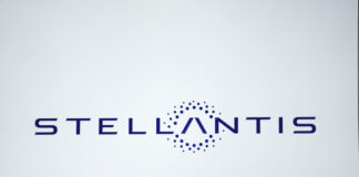 Очаква се бордът на директорите на "Стелантис" да назначи Антонио Филоса за нов главен изпълнителен директор на групата, според медийни публикации