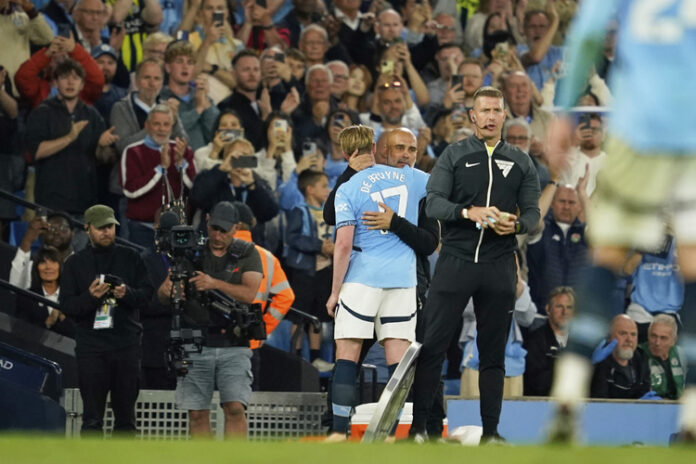 Пеп Гуардиола каза, че Кевин де Бройне ще липсва на Манчестър Сити и предупреди, че самият той също може да напусне