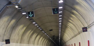 Почистват се тунелите на автомагистралите „Хемус“, „Тракия“ и „Струма“, съобщиха от АПИ