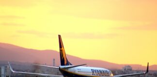 "Райънеър" отчита спад на годишната печалба с 16 процента до 1,61 млрд. евро