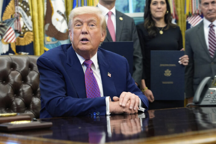 Тръмп обяви, че Индия и Пакистан са се споразумели за прекратяване на огъня