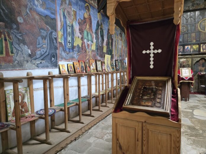 В навечерието на Гергьовден хиляди вярващи ще посетят храм "Свети Георги" в село Златолист