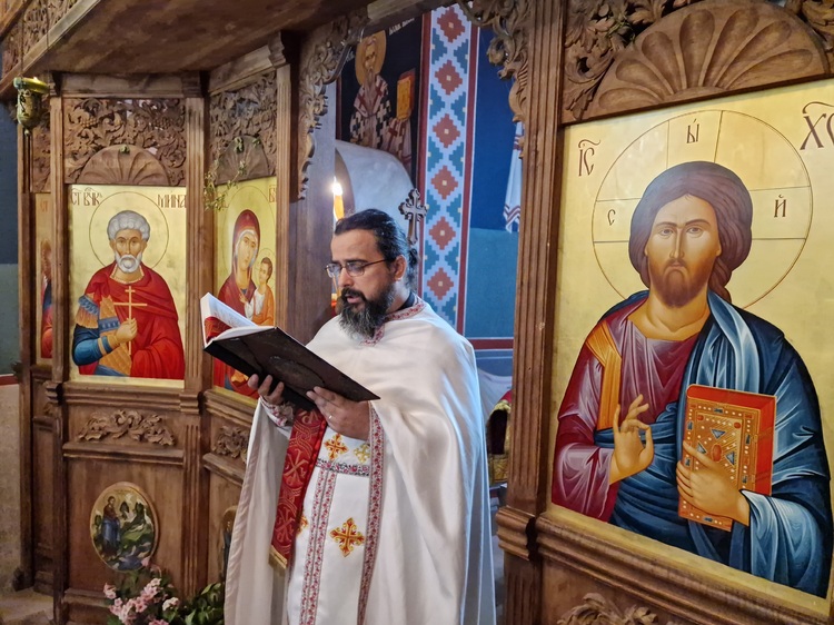 СподелиОтец Давид сподели в проповедта си в храм Св Мина