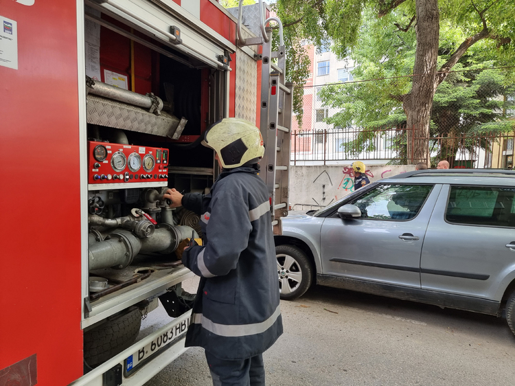 СподелиНа 64 години жена е загинала при пожар в къща