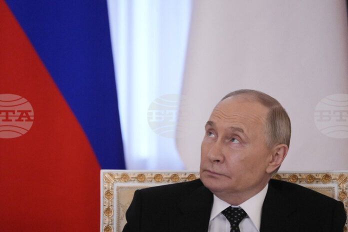 АНАЛИЗ
                                                                                                АФП: Защо Путин предлага да е посредник в конфликта между Израел и Иран