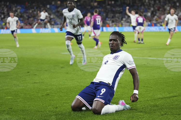 СподелиНационалният младежки отбор на Англия спечели европейската титла по футбол