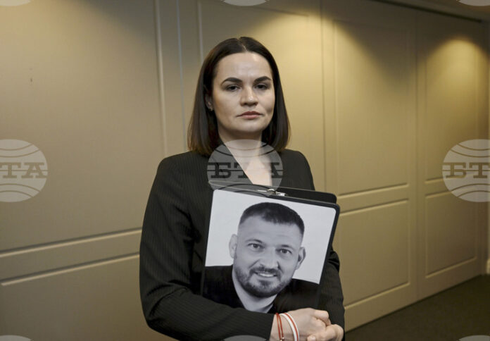 Беларуският опозиционер Сергей Тихановски беше освободен от затвора в Беларус Беларуският опозиционер Сергей Тихановски беше освободен от затвора в Беларус