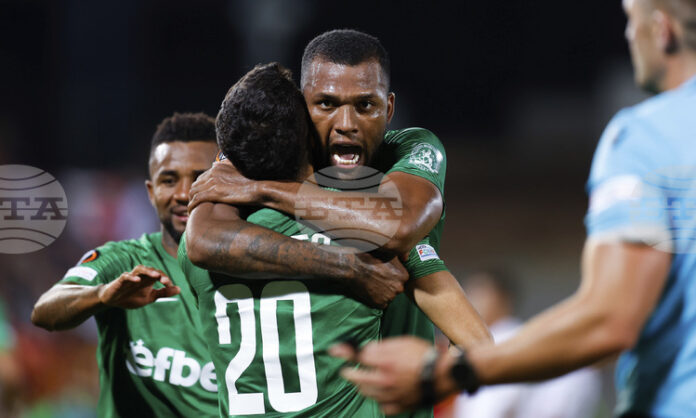 Бивш нападател на Лудогорец ще продължи кариерата си в Бешикташ, Бивш нападател на Лудогорец ще продължи кариерата си в Бешикташ, съобщава "Фанатик"