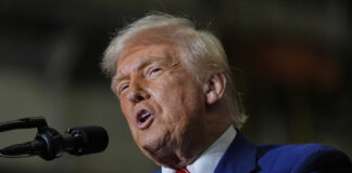 Доналд Тръмп