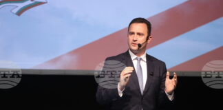 Доставките на природен газ и на суров петрол са обезпечени, каза Жечо Станков