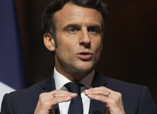 Еманюел Макрон