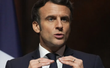 Еманюел Макрон