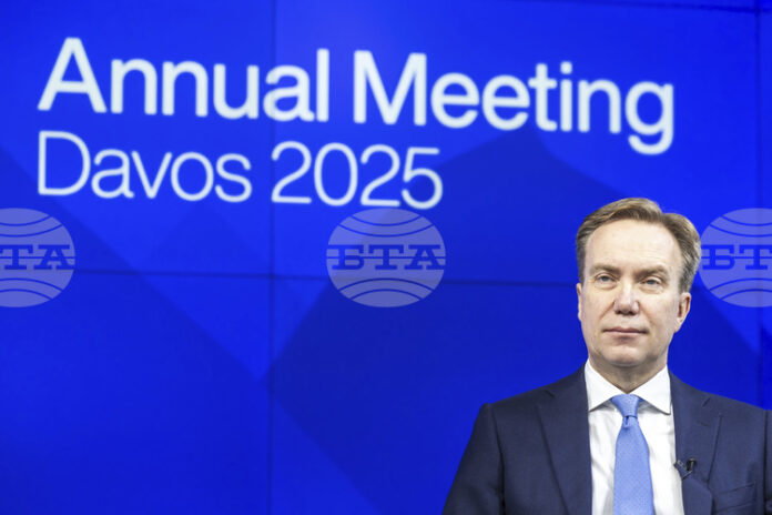 Геополитическата ситуация е "най-сложната" от десетилетия, заяви новият президент на Световния икономически форум в Тянцзин