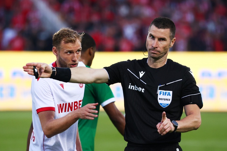 СподелиИзвестният български съдия Георги Кабаков отново спечели доверието на УЕФА