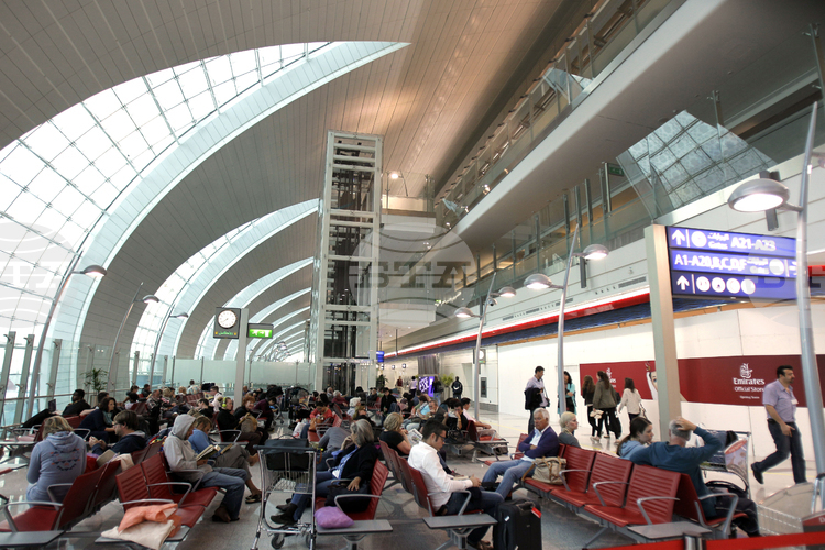 СподелиДейността на две от най натоварените летища в света – в