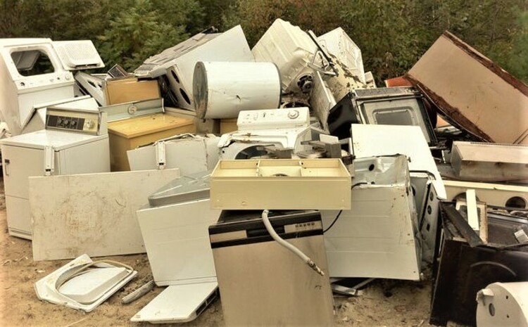 СподелиПрез последните няколко дни се наблюдават синхронизирани медийни публикации и