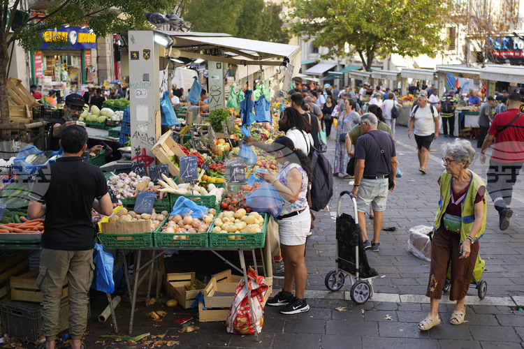 СподелиПотребителските цени във Франция са нараснали повече от очакваното през