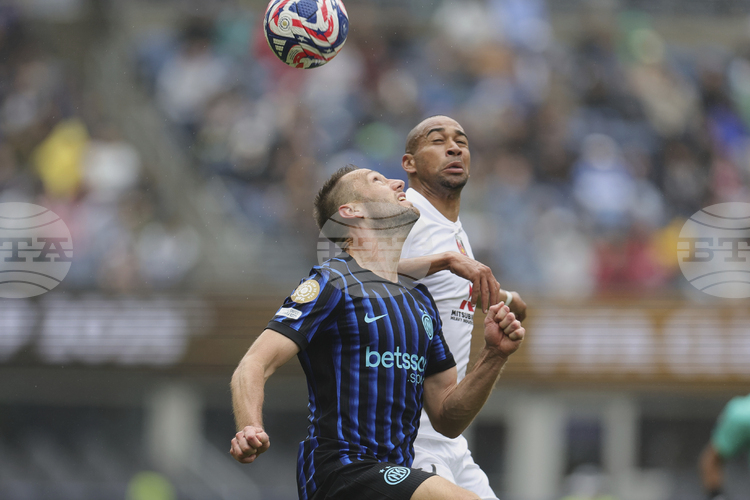 СподелиИнтер Милано постигна драматичен успех срещу японския Урава Редс Даймъндс