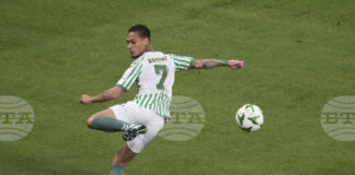 Комо се опита да привлече Антони